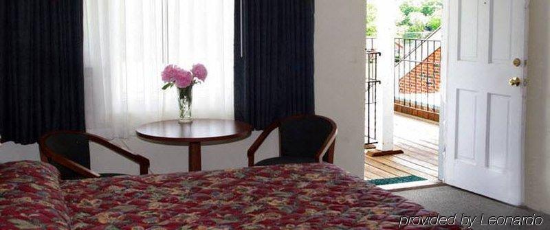 Tiltonlodge Inn & Suites Eksteriør billede